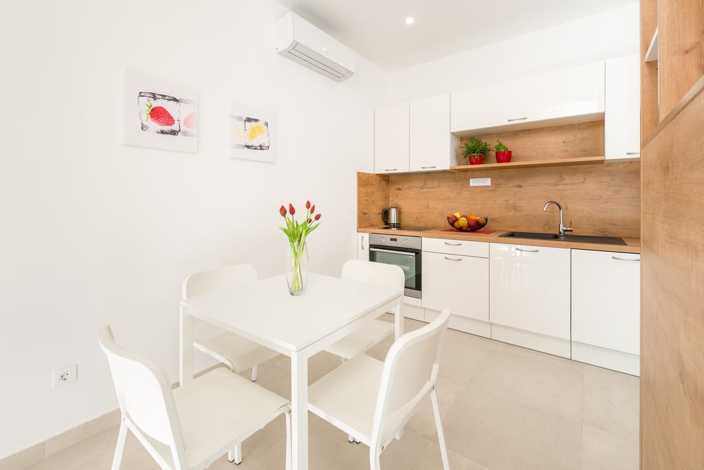 Urban Chic Luxe Apartments Near Beach Bacvice & Centre Spalato Esterno foto