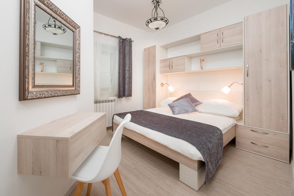 Urban Chic Luxe Apartments Near Beach Bacvice & Centre Spalato Esterno foto