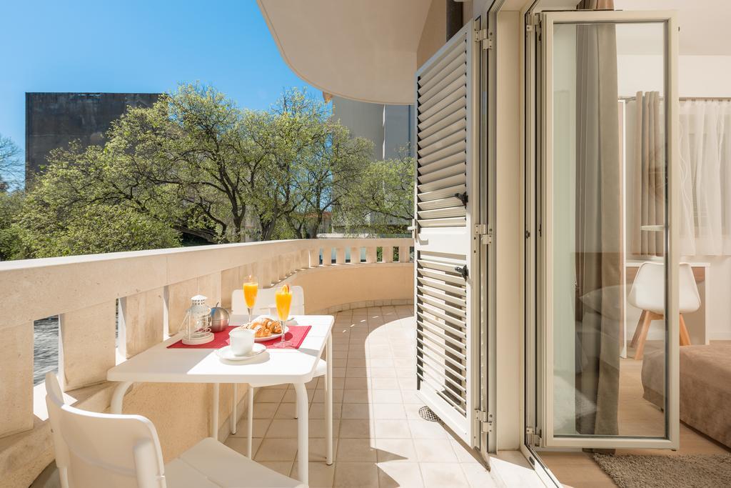 Urban Chic Luxe Apartments Near Beach Bacvice & Centre Spalato Esterno foto